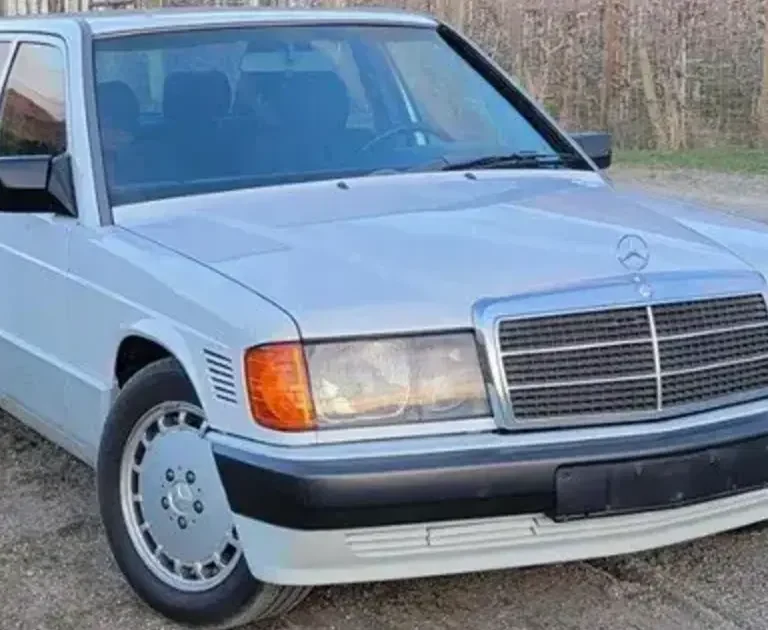Mercedes Benz W201 190D 2.5 Turbo Engine Technical