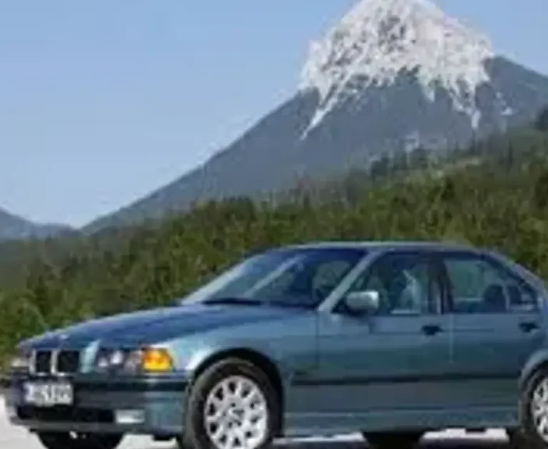BMW E36 3 Series Sedan 318i Engine