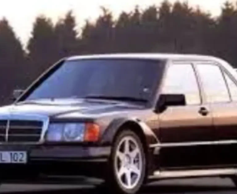 Mercedes Benz W201 190 D 2.0 4-speed Engine Technical